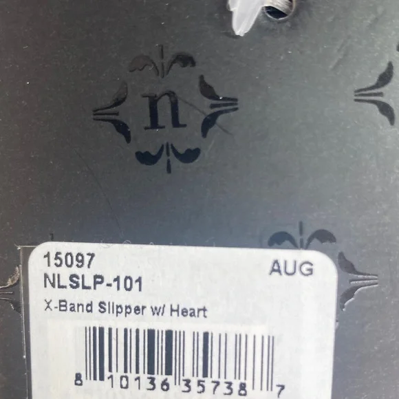 Nanette Lepore Black X band slipper with Red Heart Design pattern M 8 - Picture 12 of 14